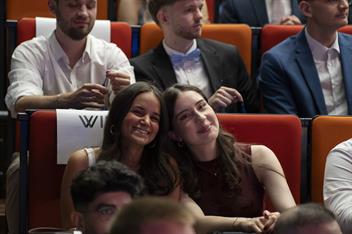 Absolventenfeier 2026 - Gäste und Absolvent innen Audimax-18